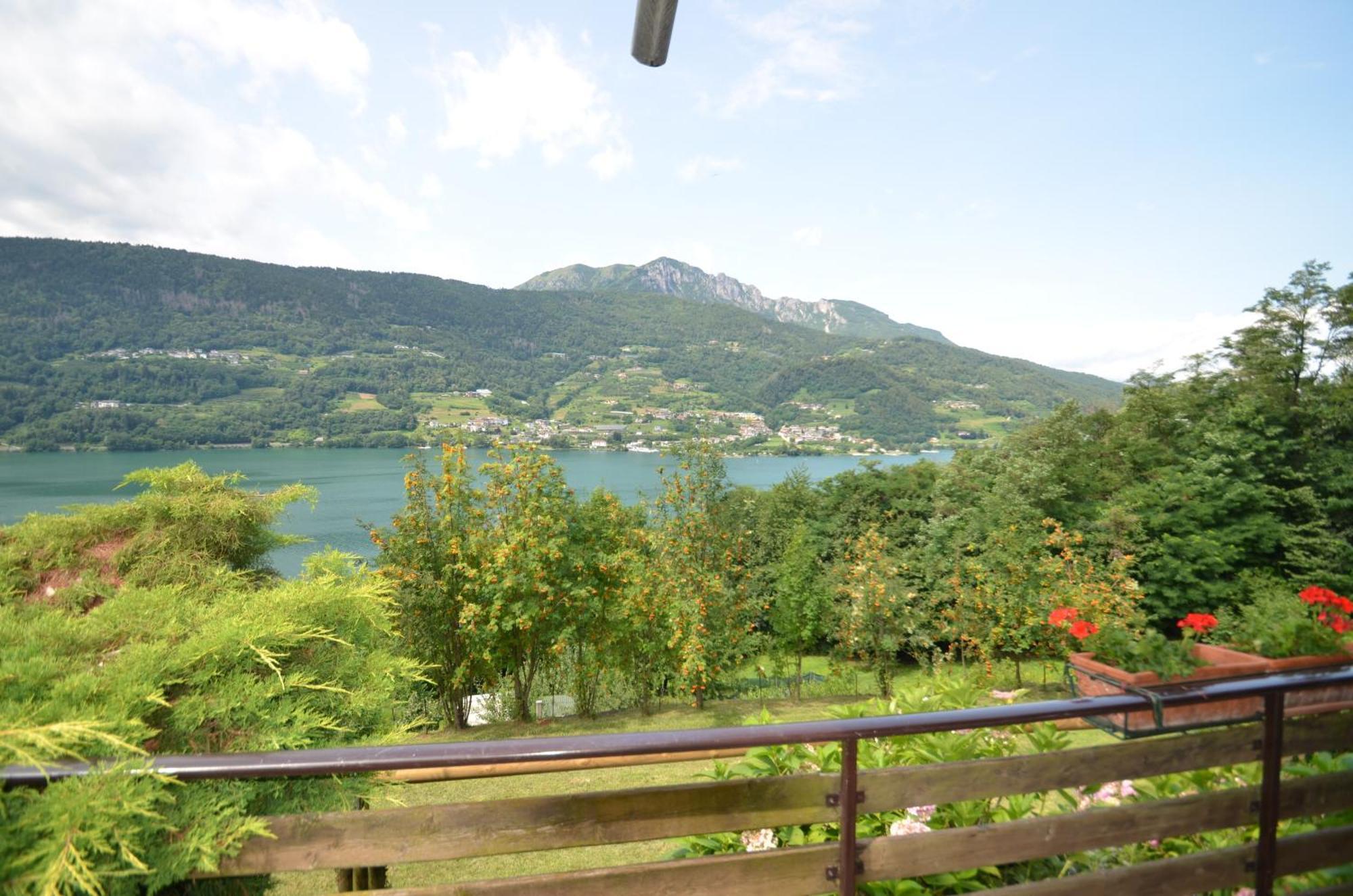 Trentino Appartamenti Oss Tenna Exteriör bild