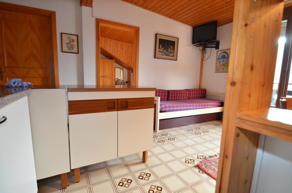 Trentino Appartamenti Oss Tenna Exteriör bild